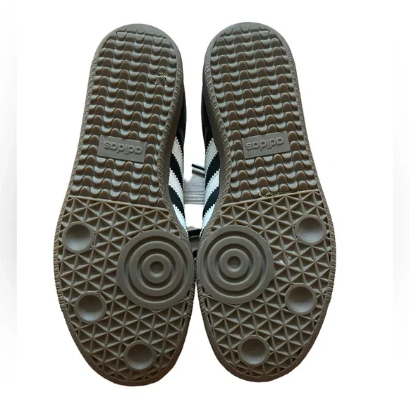 SOLD OUT Adidas Samba Womens 7.5 Black and White - Picture 8 of 9